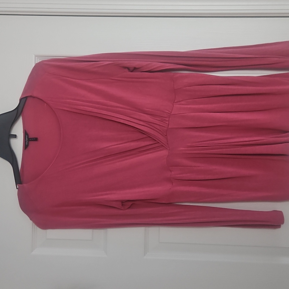 Daisy Fuentes Vibrant Pink Long Sleeve Top